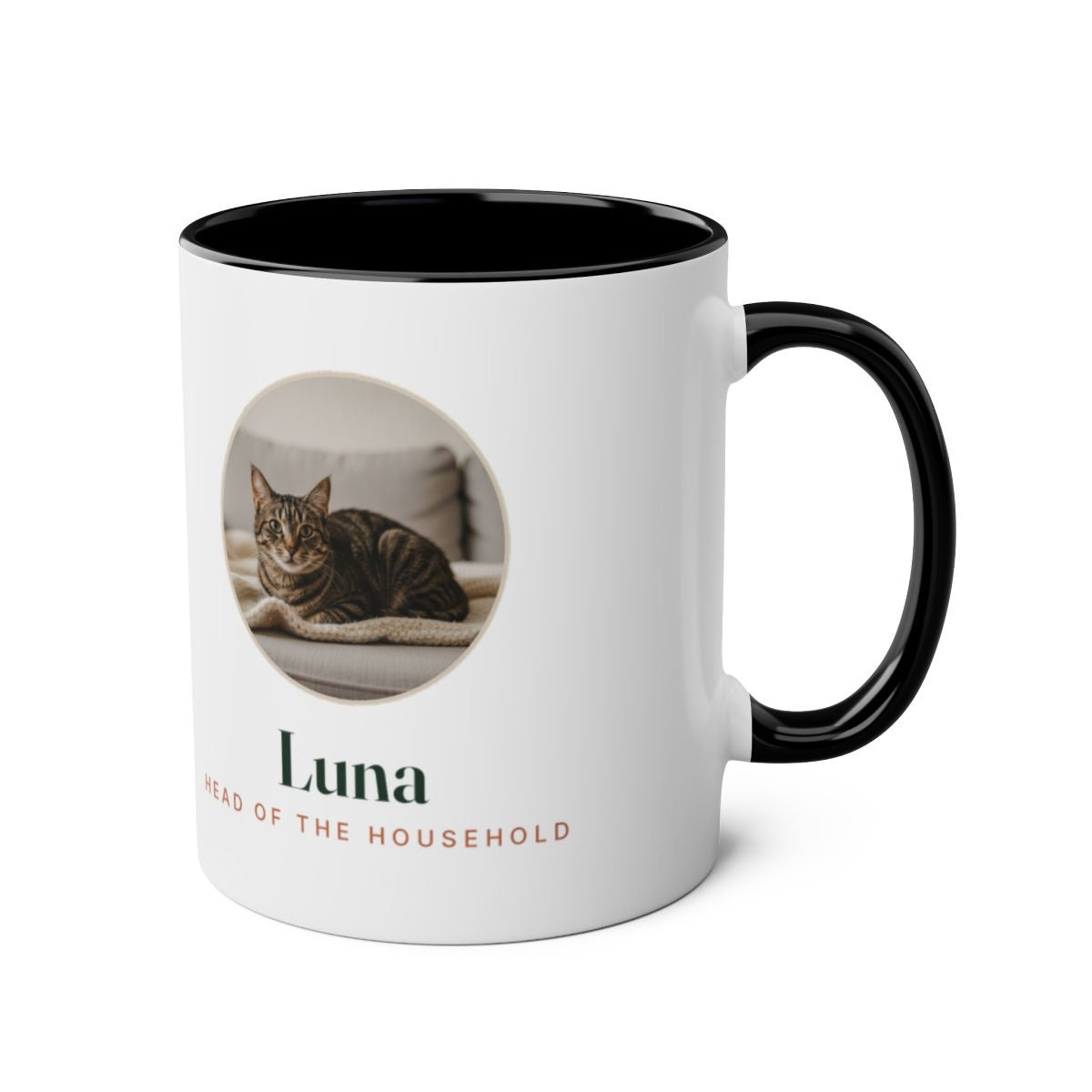 Cat photo two-tone mug in black with the handle on the right, showing the cat photo and name printed on the other side